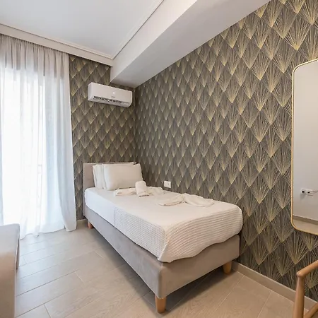 Chic 2br With Balcony Apartment Athens