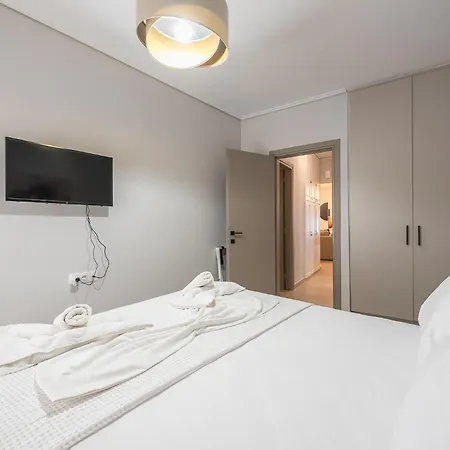 Apartment Chic 2br With Balcony *