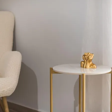Chic 2br With Balcony Athens