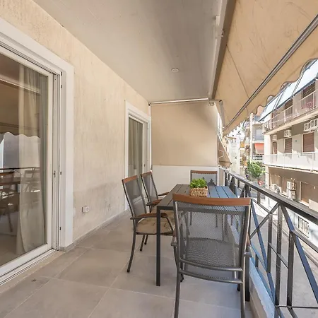 Chic 2br With Balcony * Athens