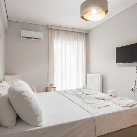 Chic 2br With Balcony *
