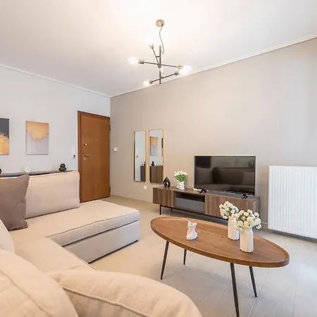 Apartment Chic 2br With Balcony